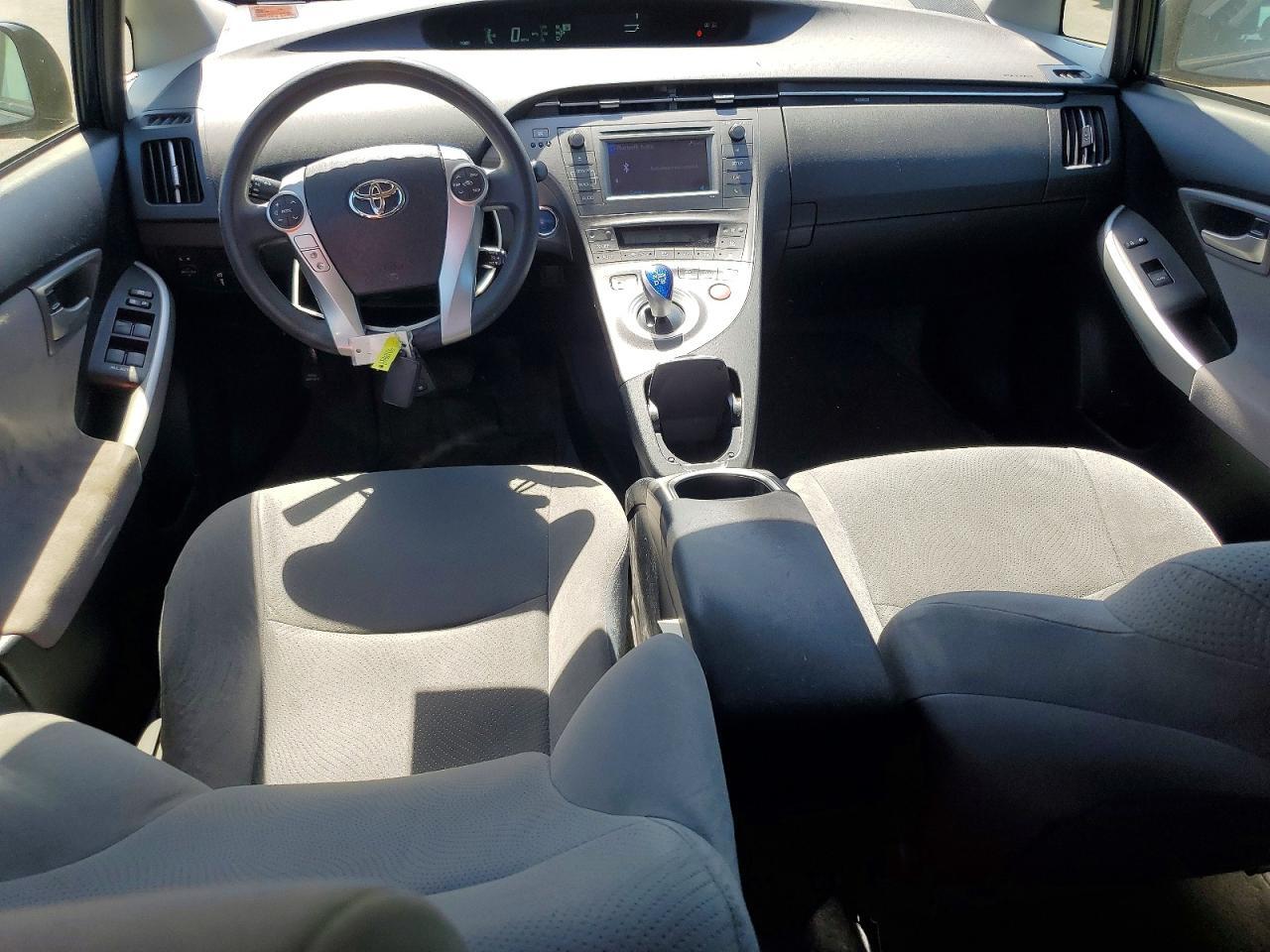 JTDKN3DU3C1512696 2012 TOYOTA PRIUS photo no. 8