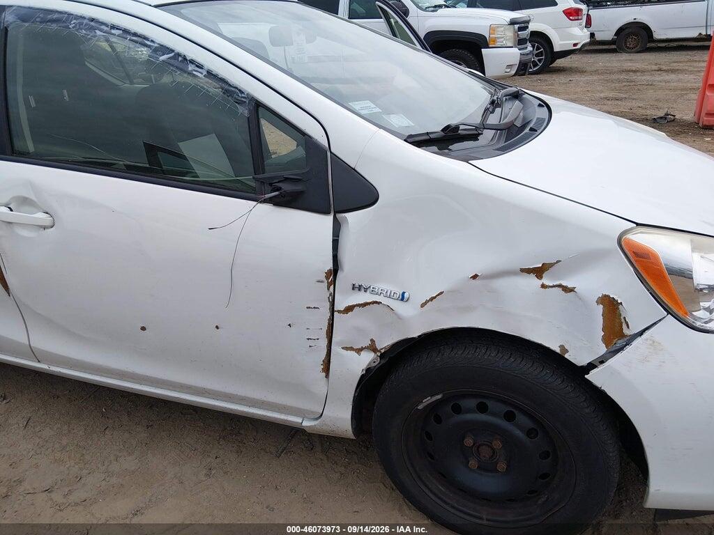 JTDKDTB3XE1569512 2014 TOYOTA PRIUS C photo no. 6
