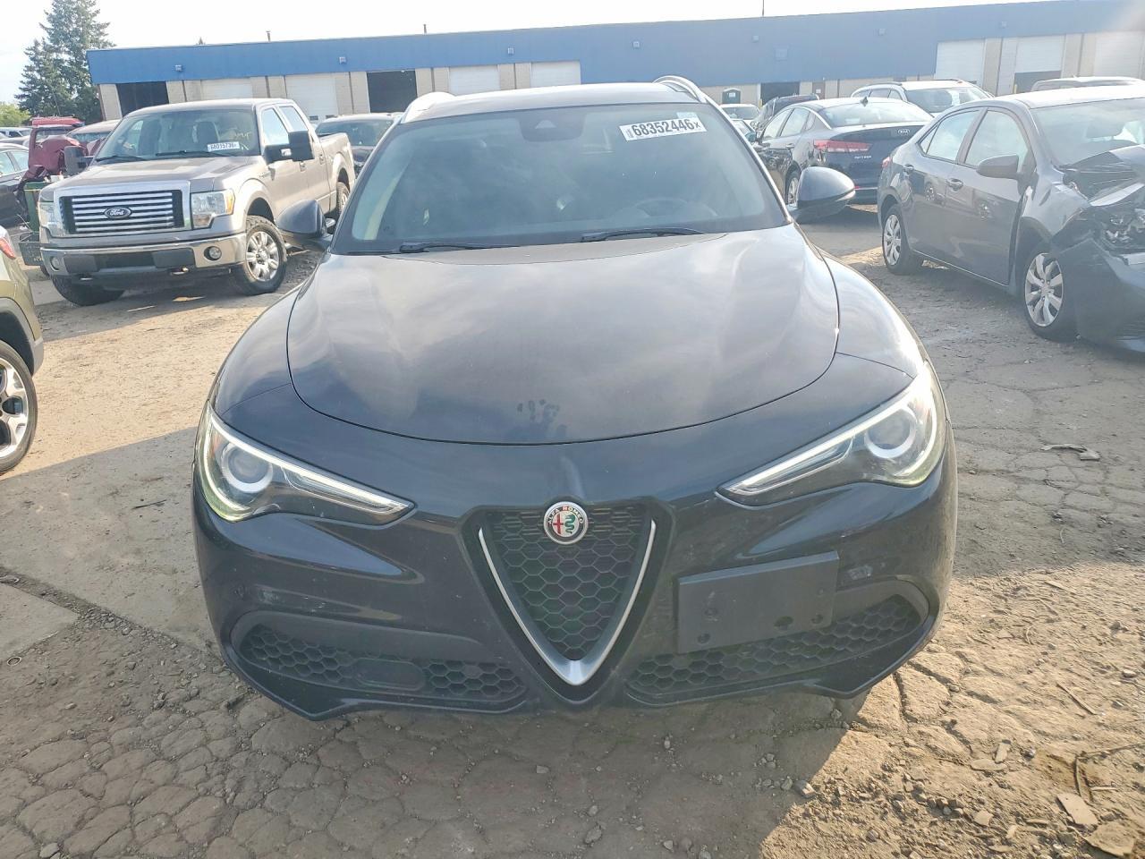 2021 ALFA ROMEO STELVIO TI — Фото 5 из 13
