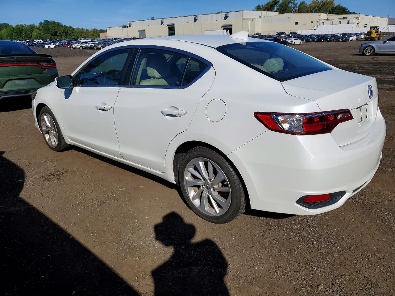 2018 ACURA ILX BASE WATCH PLUS — Фото 2 из 12