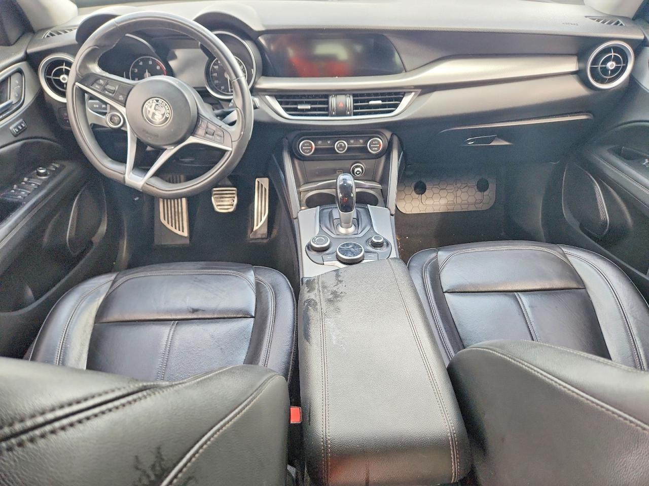 2019 ALFA ROMEO STELVIO — Фото 8 из 13