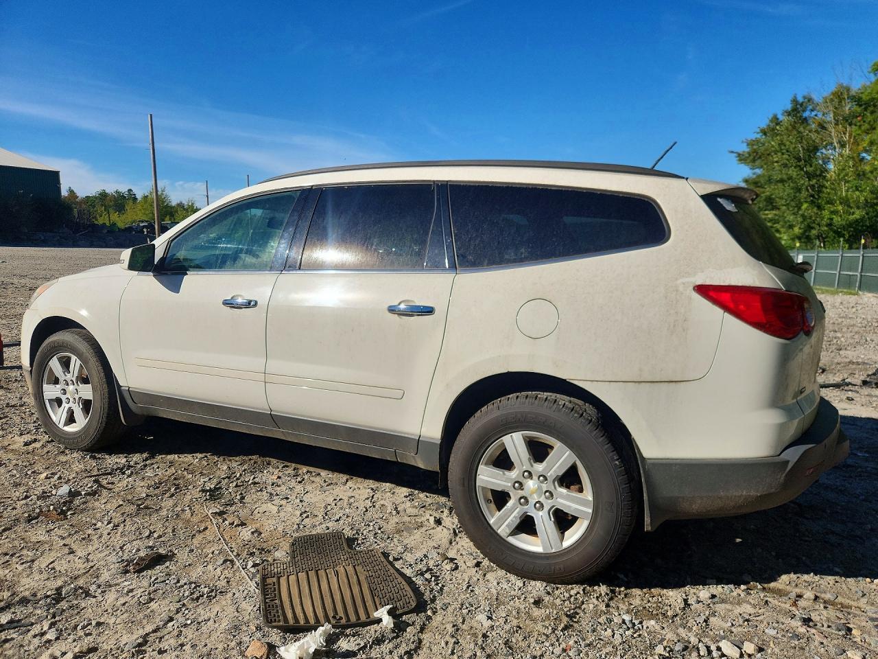 2012 CHEVROLET TRAVERSE LT — Фото 2 из 13