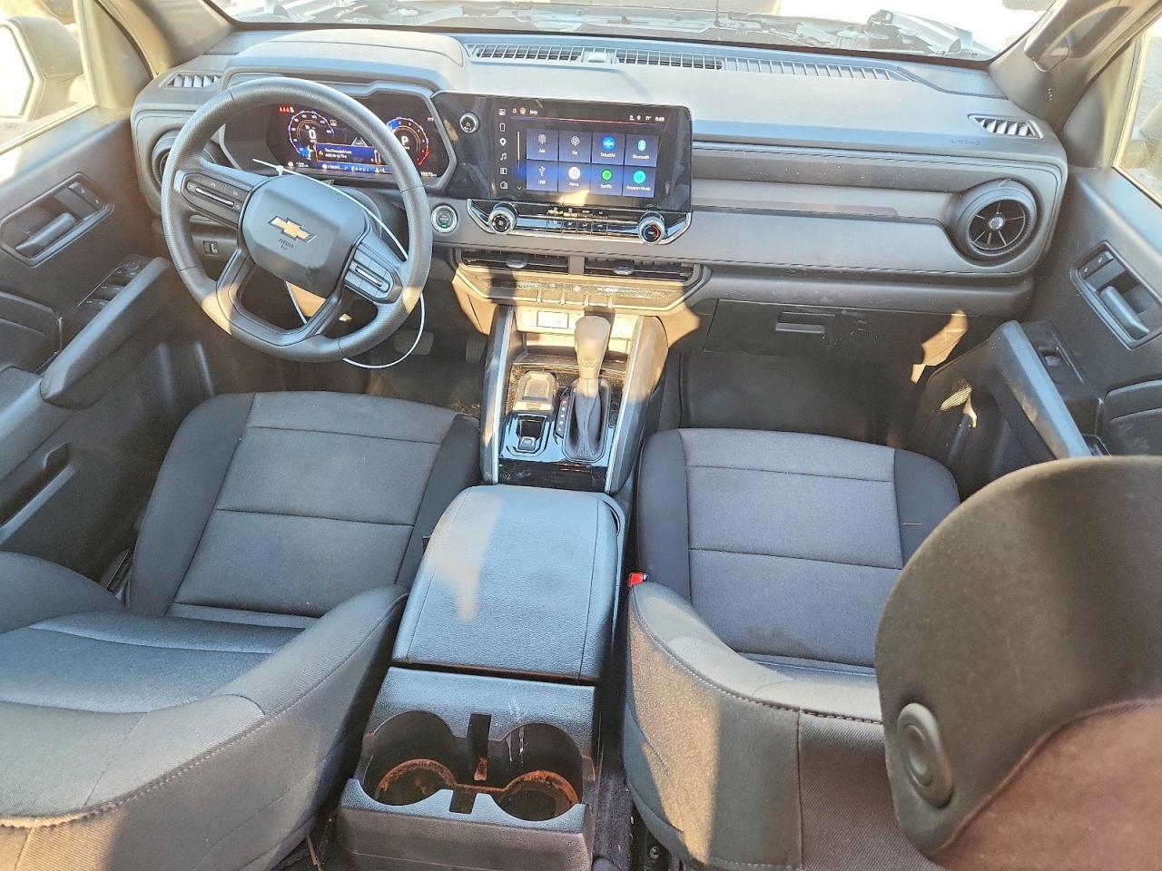 2025 CHEVROLET COLORADO — Фото 8 из 12