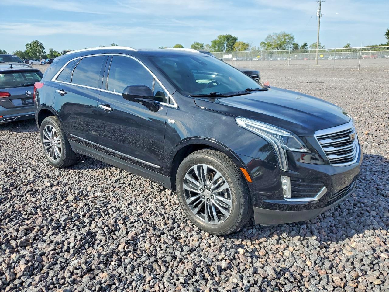 2017 CADILLAC XT5 PREMIUM LUXURY — Фото 4 из 13
