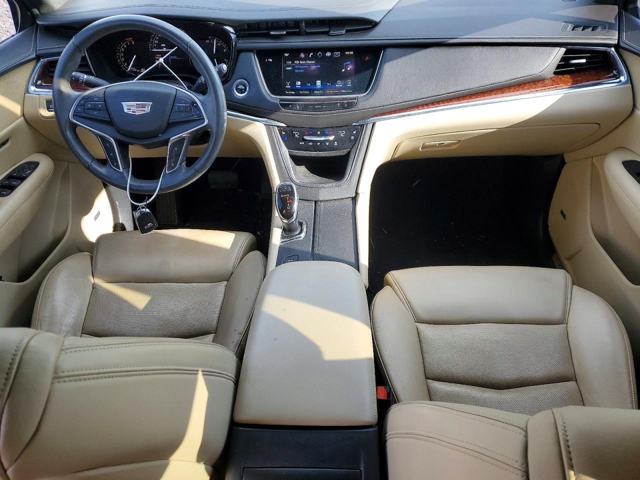 2017 CADILLAC XT5 PREMIUM LUXURY — Фото 8 из 13