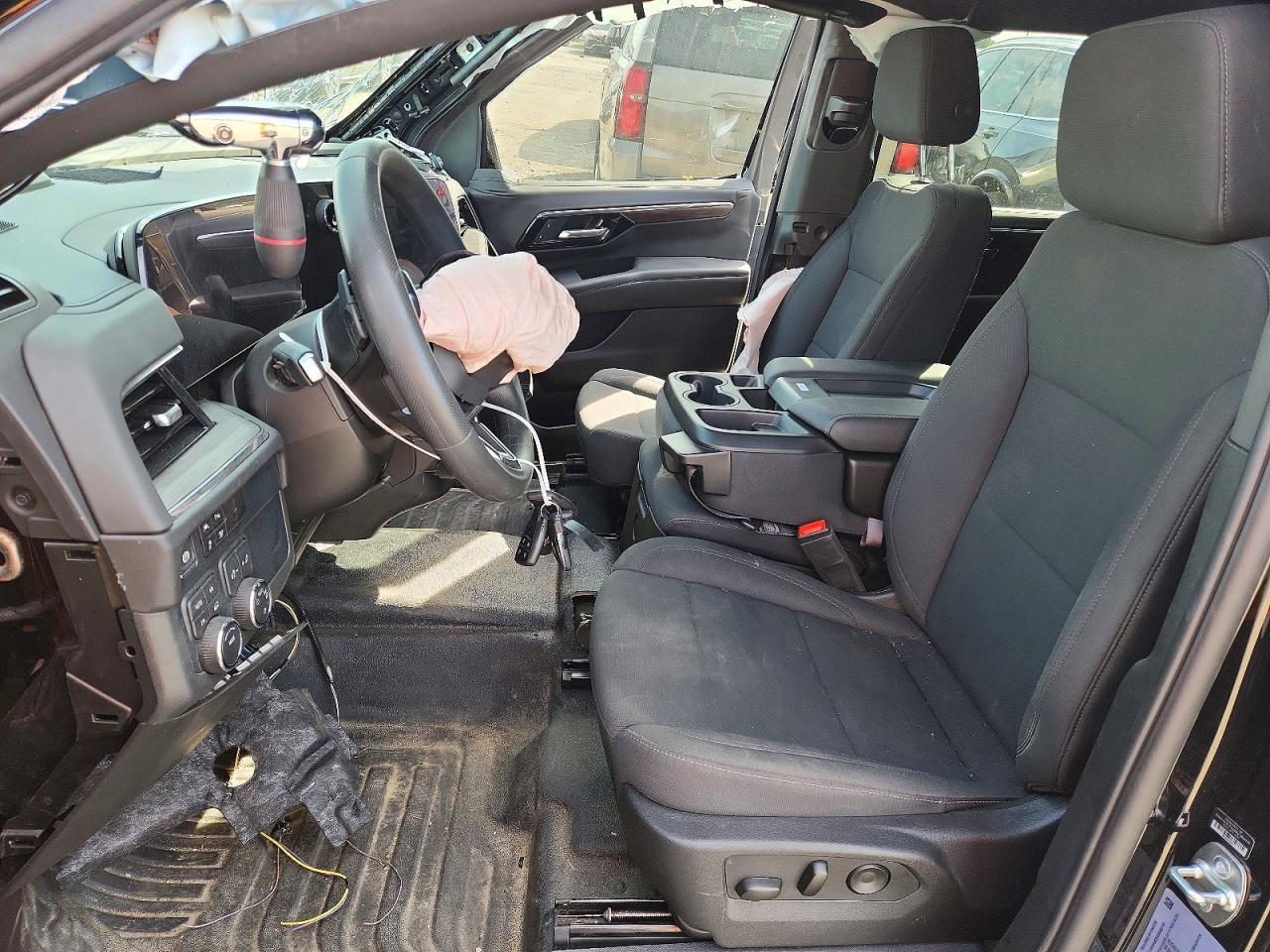 2025 CHEVROLET TAHOE K1500 PPV — Фото 7 из 14