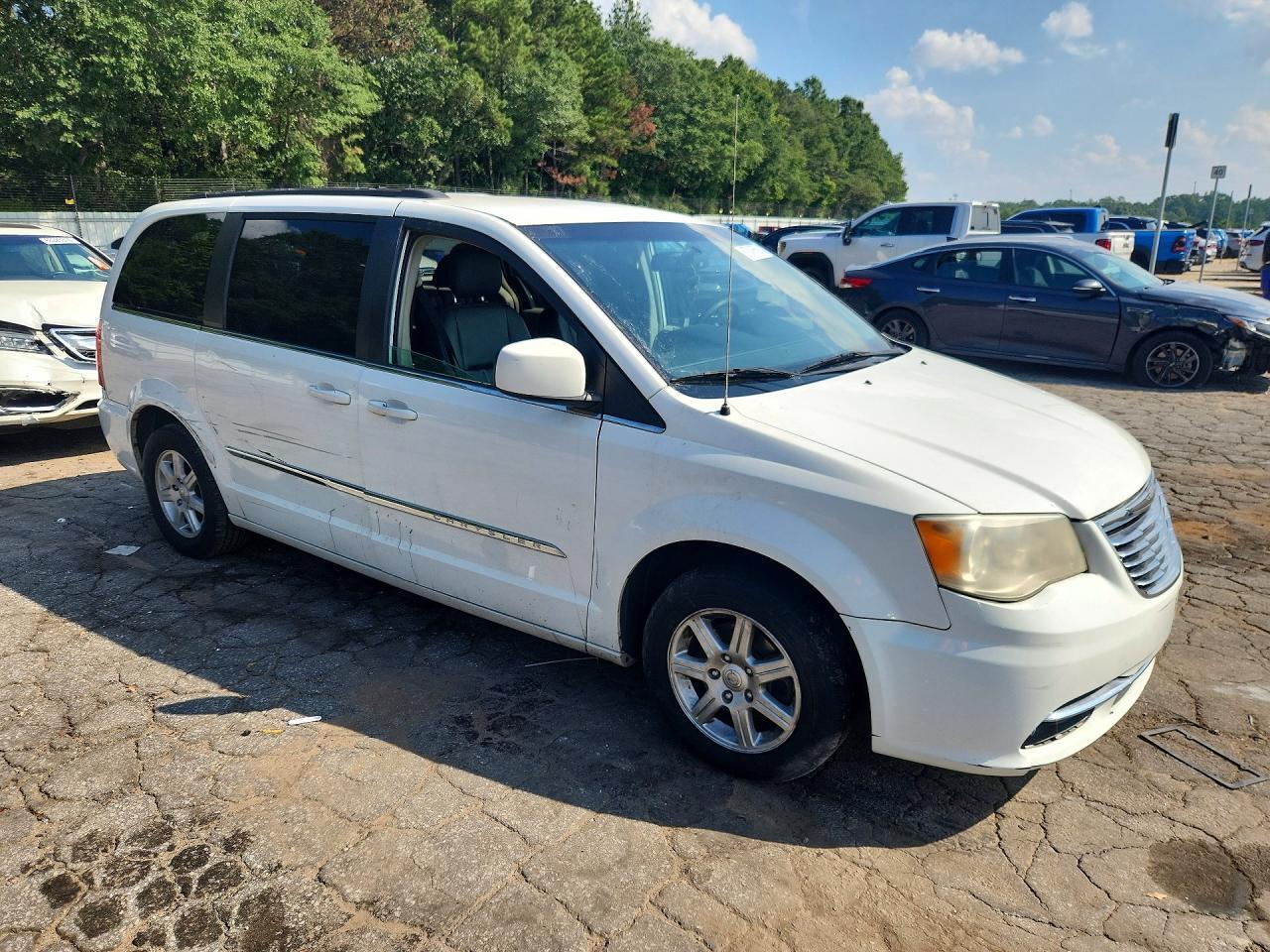 2012 CHRYSLER TOWN & COUNTRY TOURING — Фото 4 из 12