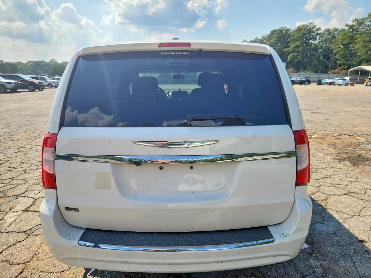 2012 CHRYSLER TOWN & COUNTRY TOURING — Фото 6 из 12