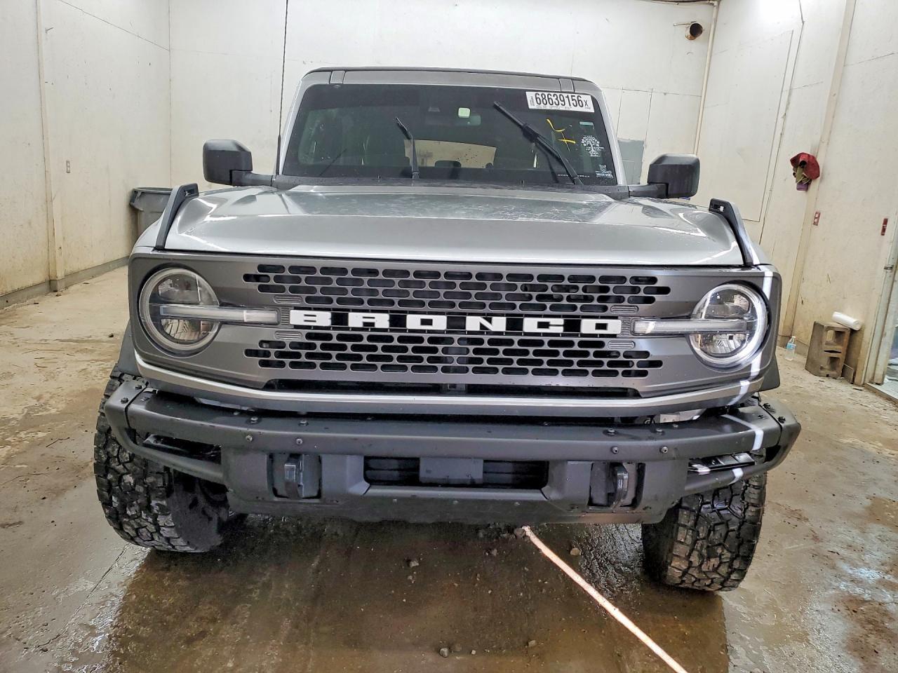 2021 FORD BRONCO BASE — Фото 5 из 14