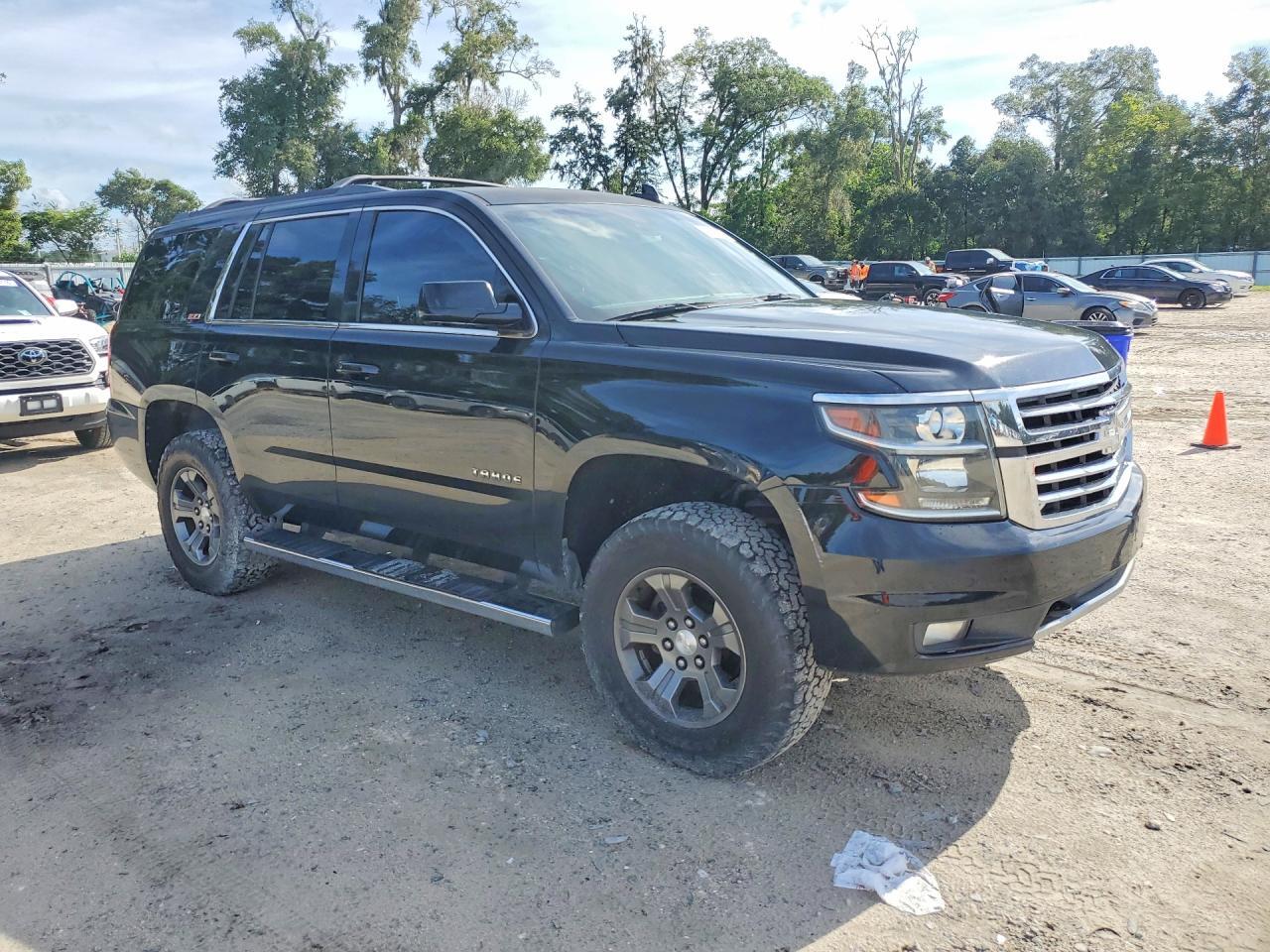 2016 CHEVROLET TAHOE K1500 LT — Фото 8 из 16