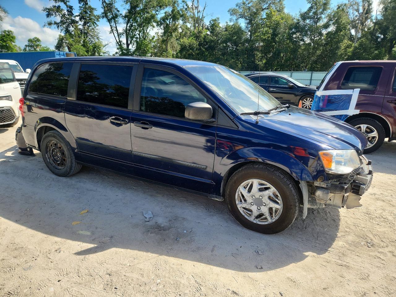 2014 DODGE GRAND CARAVAN SE — Фото 4 из 14