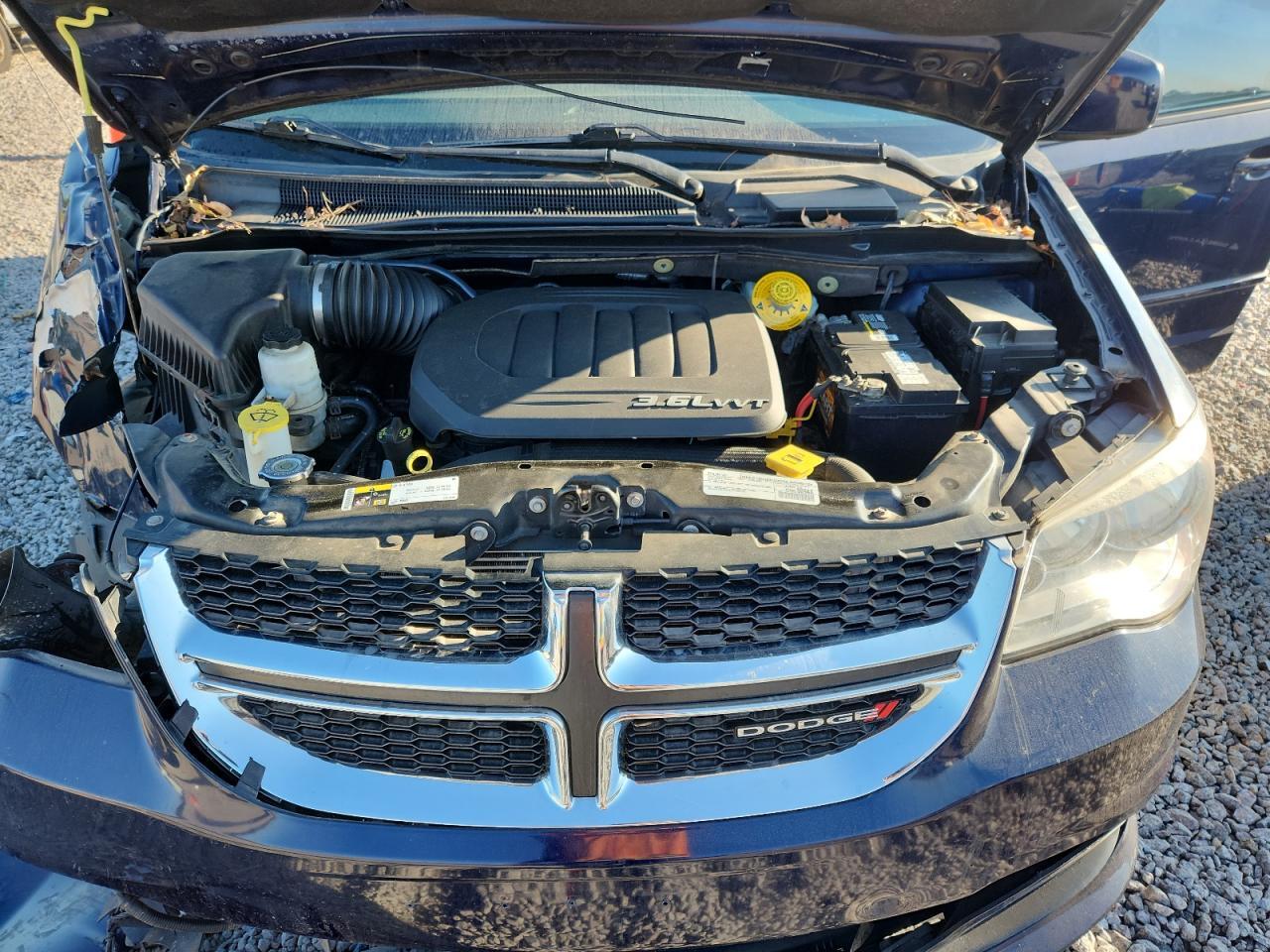 2016 DODGE GRAND CARAVAN SXT — Фото 12 из 13