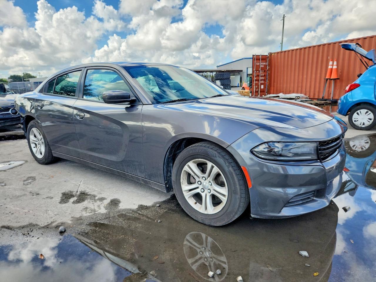 2019 DODGE CHARGER SXT — Фото 4 из 13
