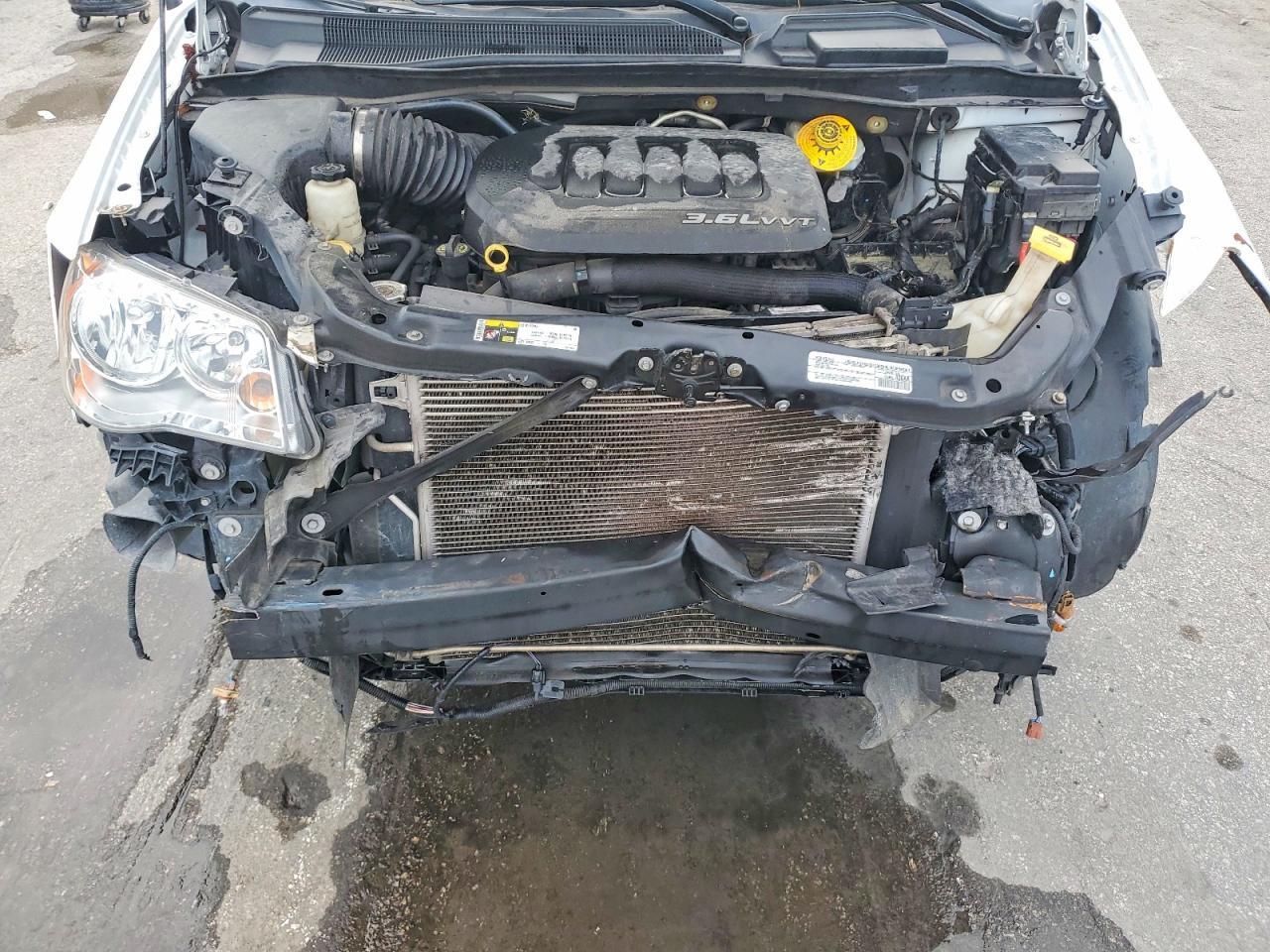 2019 DODGE GRAND CARAVAN SXT — Фото 12 из 14