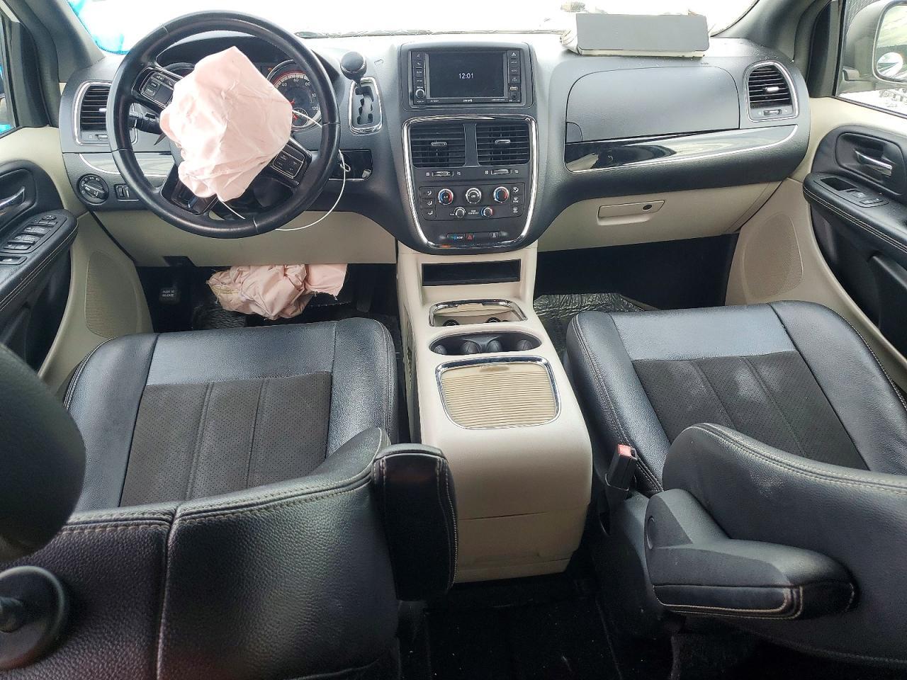 2019 DODGE GRAND CARAVAN SXT — Фото 8 из 14