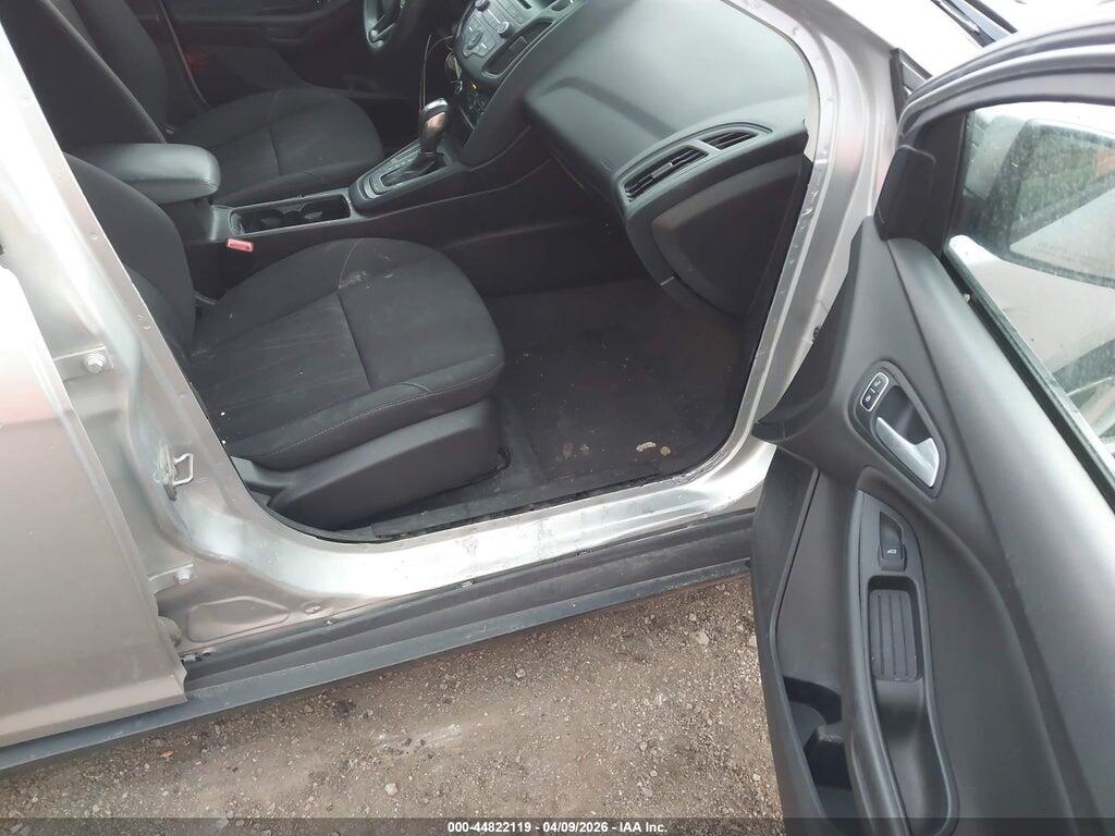 1FADP3F25GL291164 2016 FORD FOCUS photo no. 5