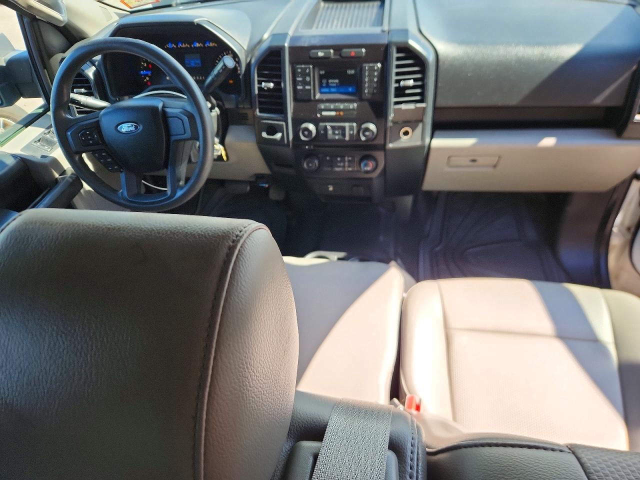 2015 FORD F150 — Фото 8 из 12
