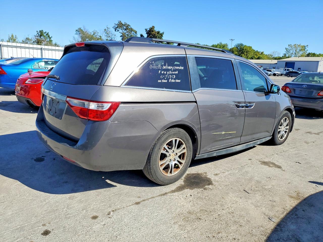 2012 HONDA ODYSSEY EXL — Фото 3 из 13