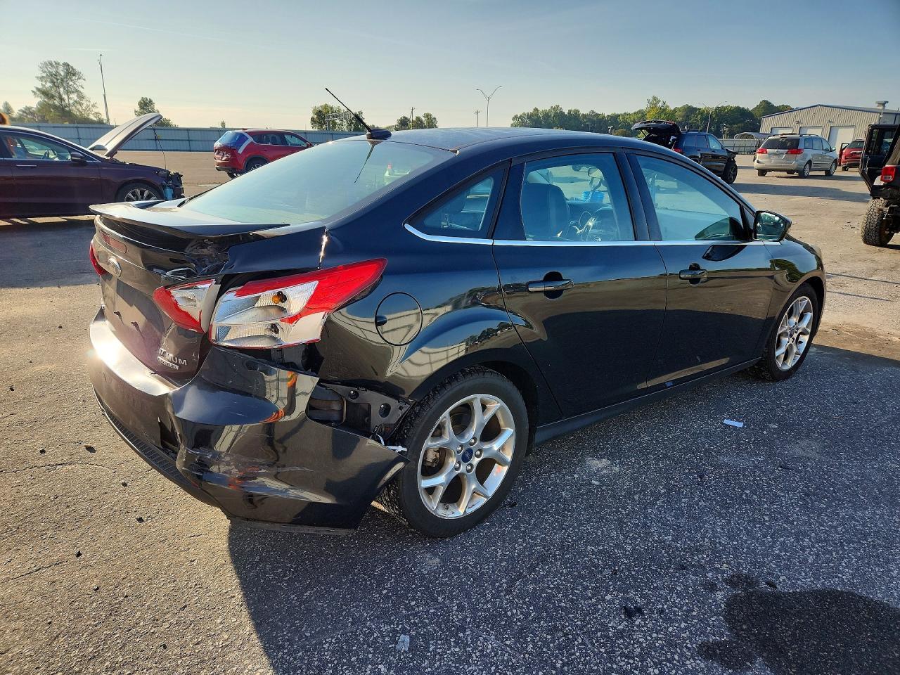 2013 FORD FOCUS TITANIUM — Фото 3 из 12