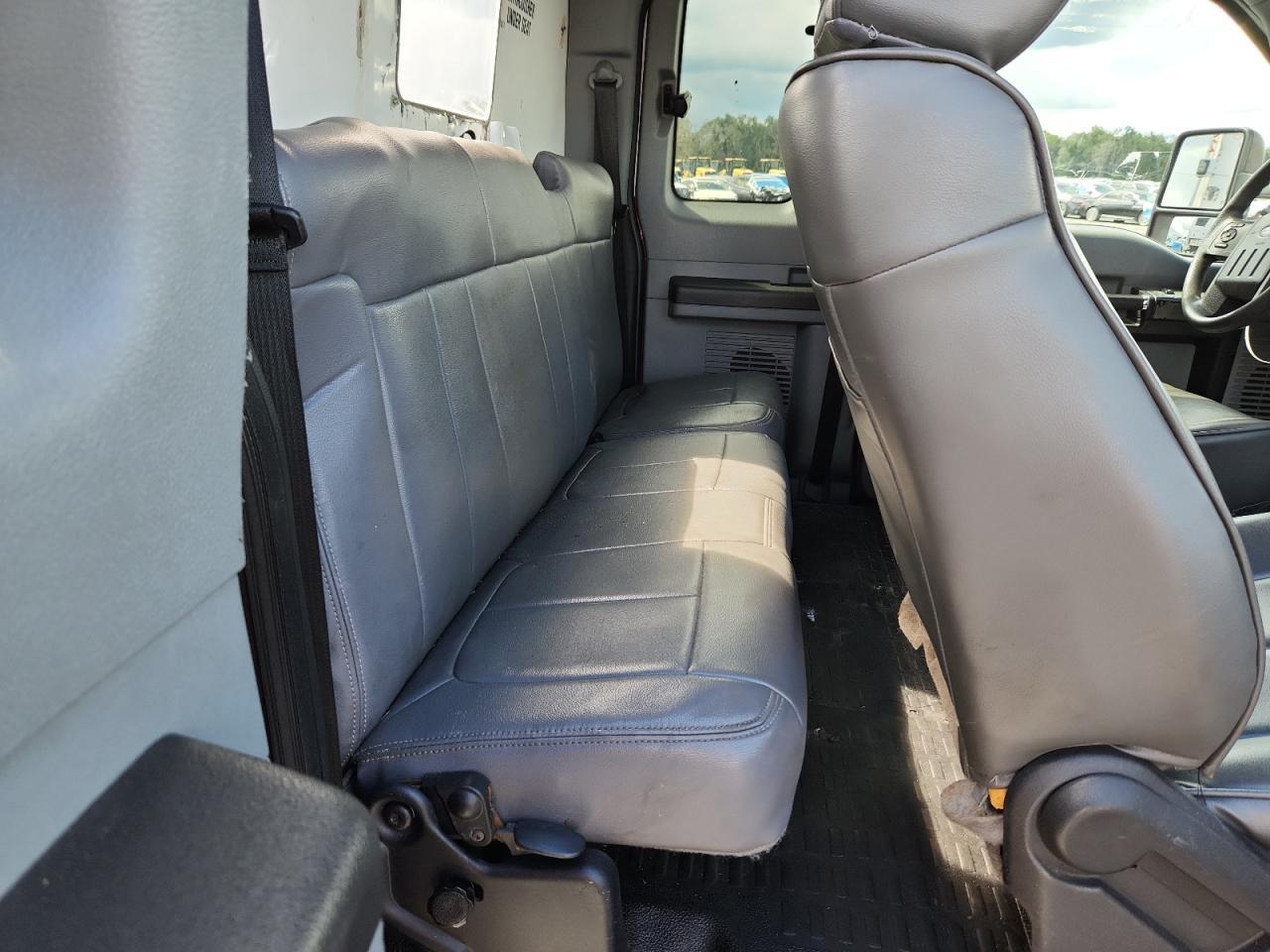 2015 FORD F450 SUPER DUTY — Фото 10 из 12