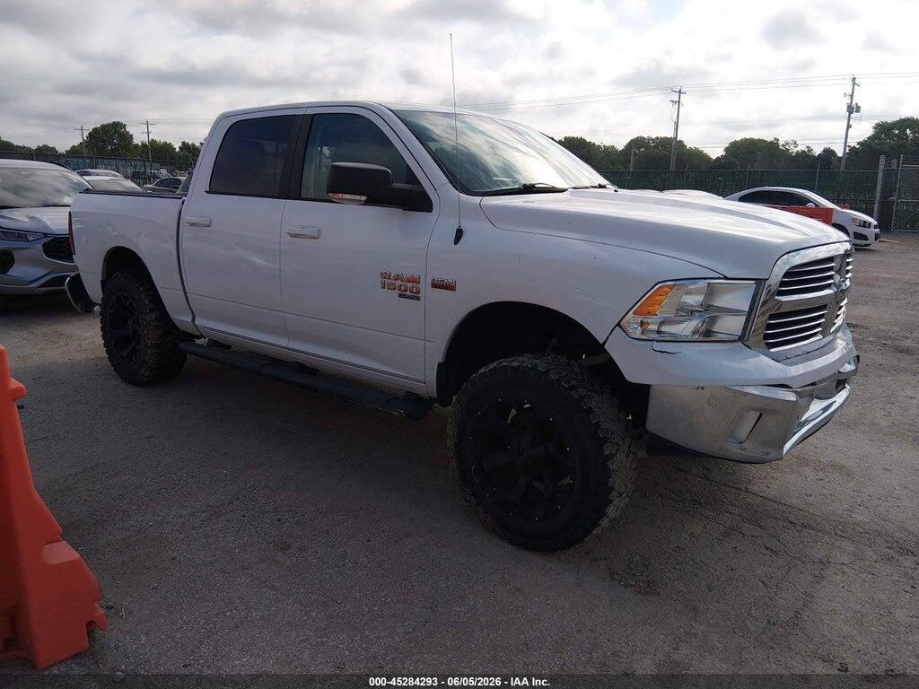 1C6RR7LT7KS569034 2019 RAM 1500 CLASSIC photo no. 1