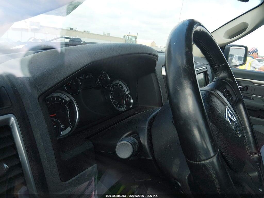 1C6RR7LT7KS569034 2019 RAM 1500 CLASSIC photo no. 7