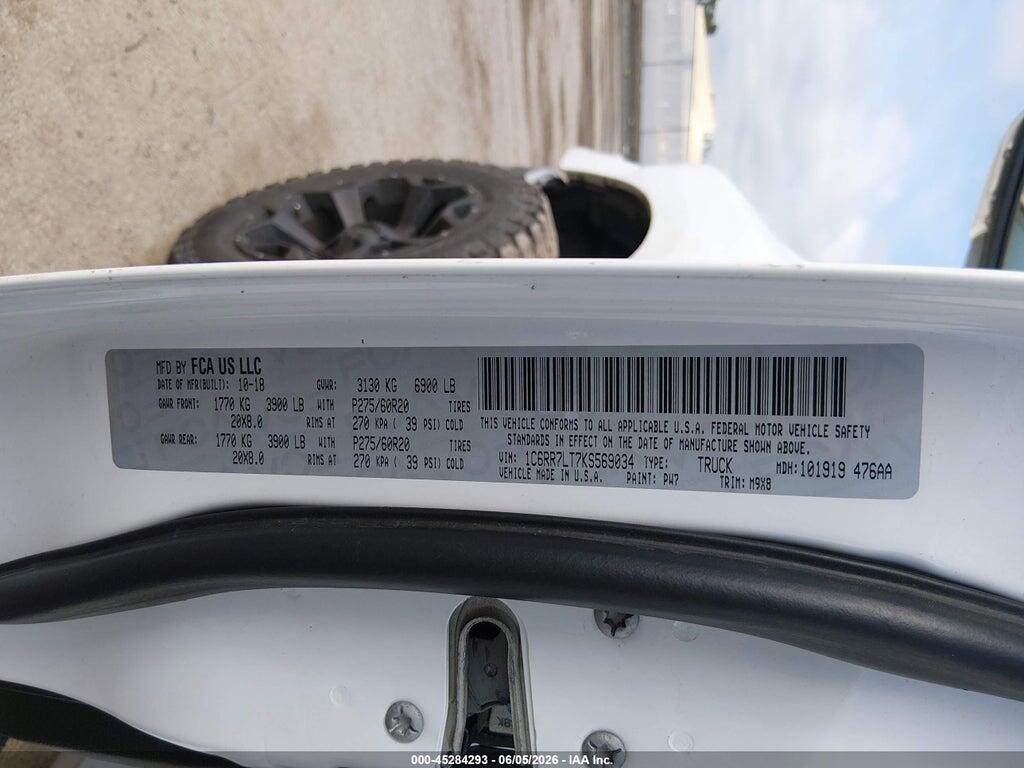 1C6RR7LT7KS569034 2019 RAM 1500 CLASSIC photo no. 9