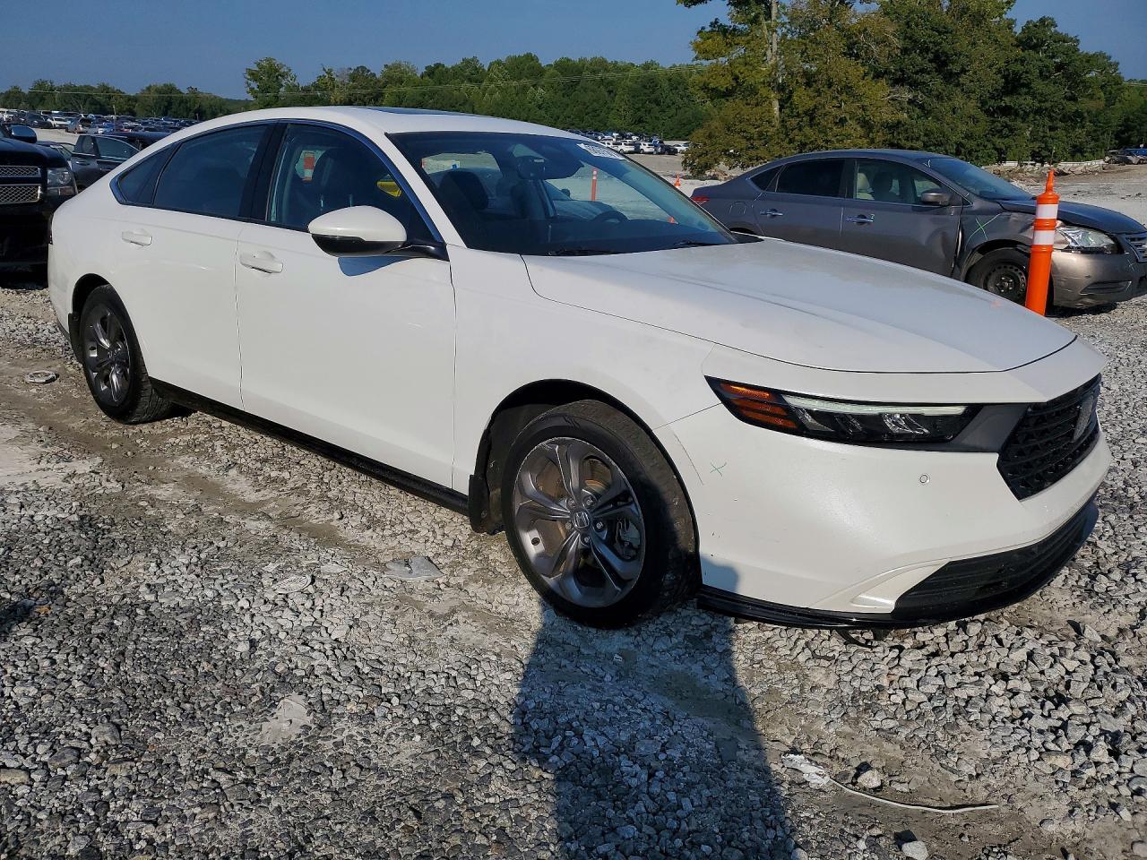 2023 HONDA ACCORD HYBRID EXL — Фото 4 из 12