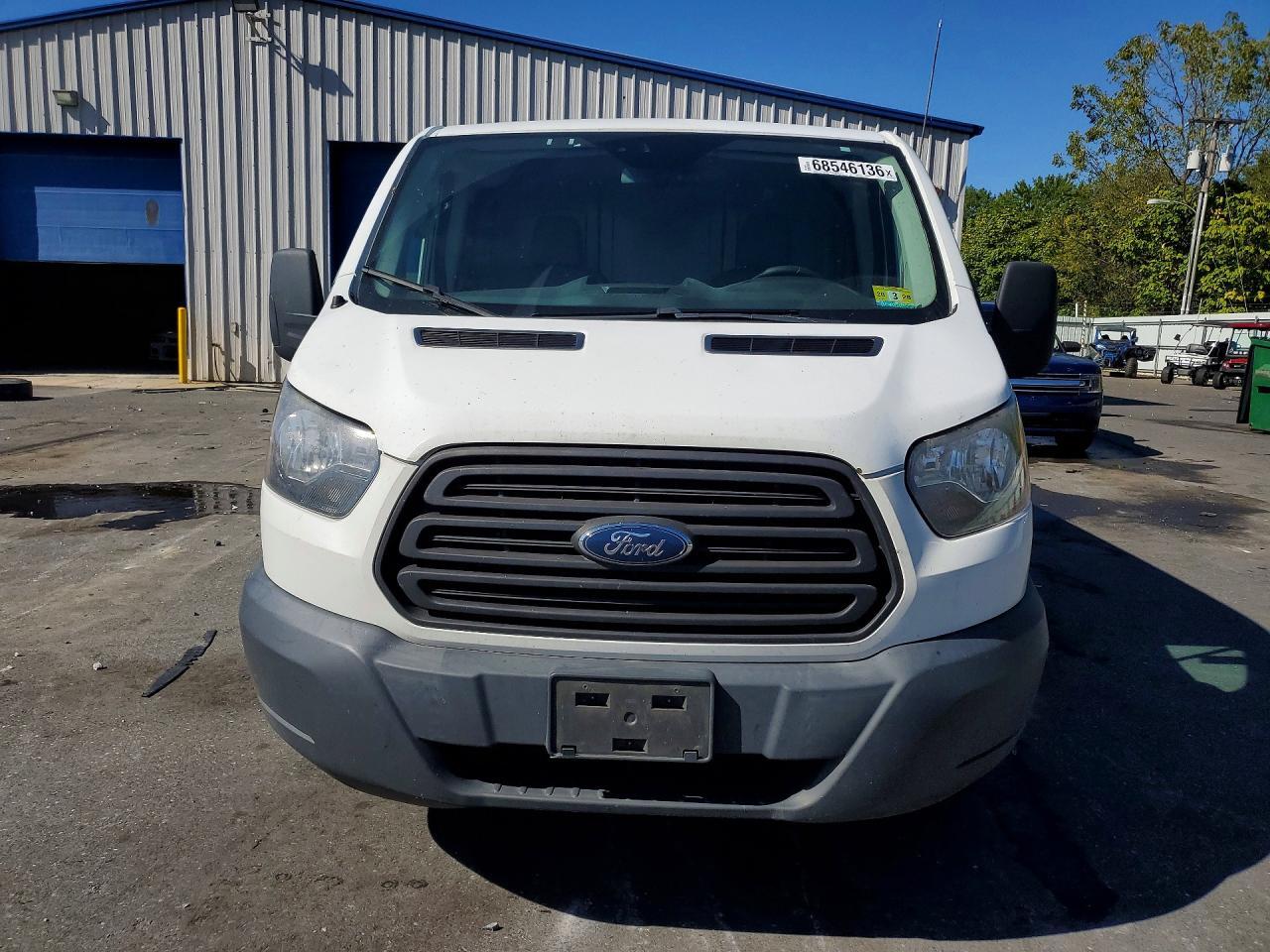 2017 FORD TRANSIT T-350 — Фото 5 из 13