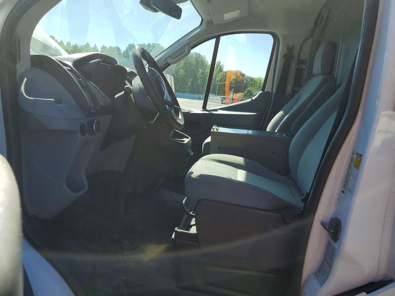 2017 FORD TRANSIT T-350 — Фото 7 из 13