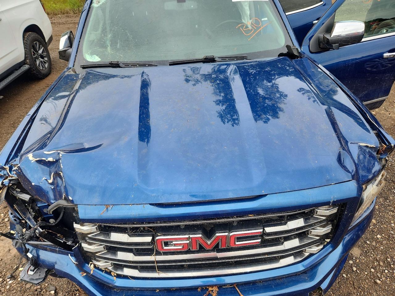 2016 GMC SIERRA K1500 SLE — Фото 11 из 12