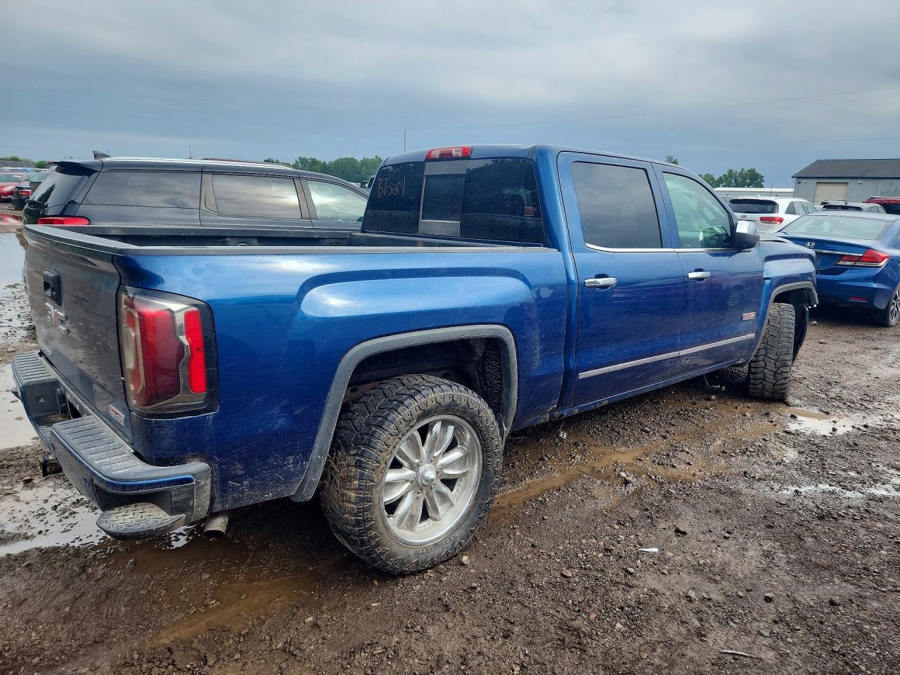 2016 GMC SIERRA K1500 SLE — Фото 3 из 12