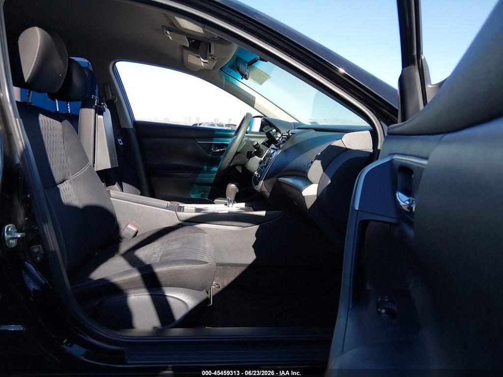 1N4AL3AP0JC164637 2018 NISSAN ALTIMA photo no. 5