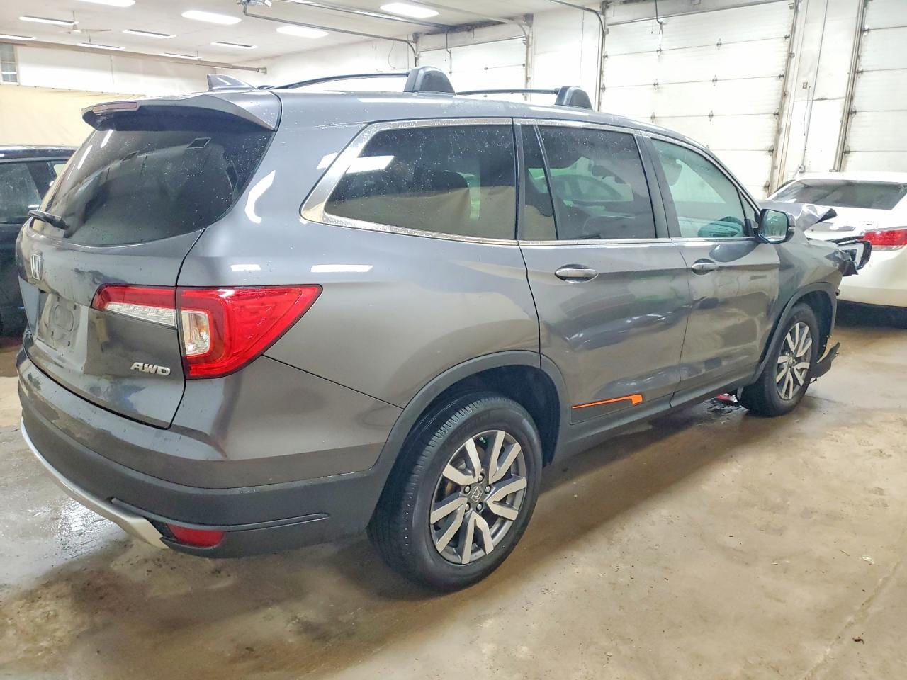 2020 HONDA PILOT EX — Фото 3 из 14