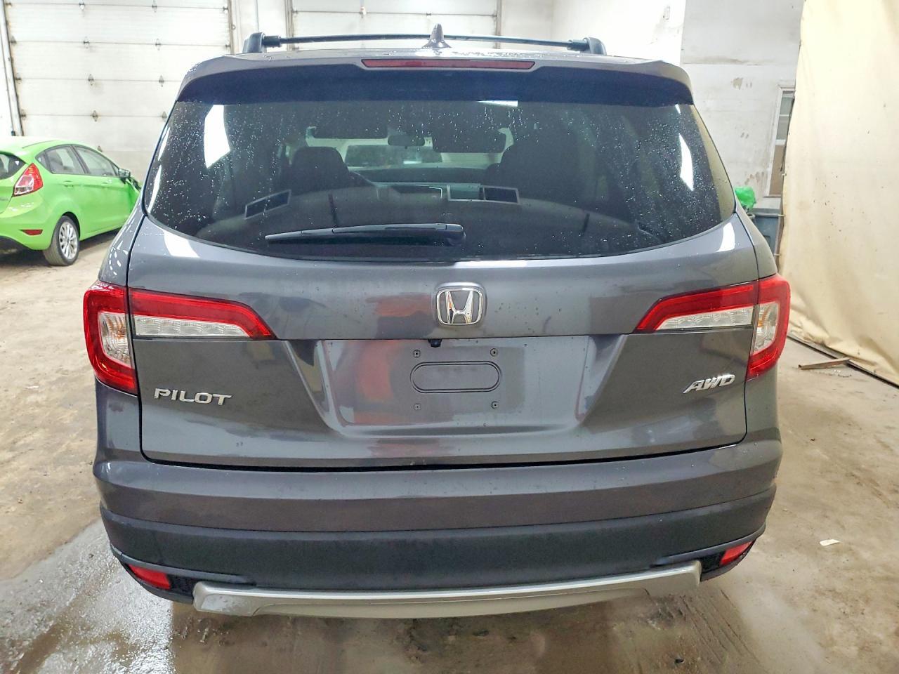 2020 HONDA PILOT EX — Фото 6 из 14