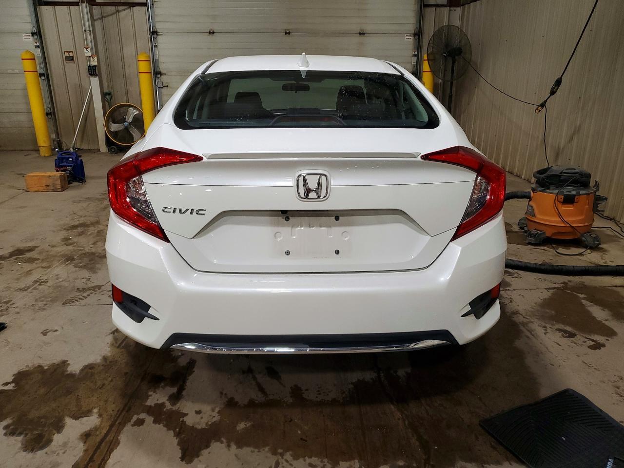 2019 HONDA CIVIC EX — Фото 6 из 12