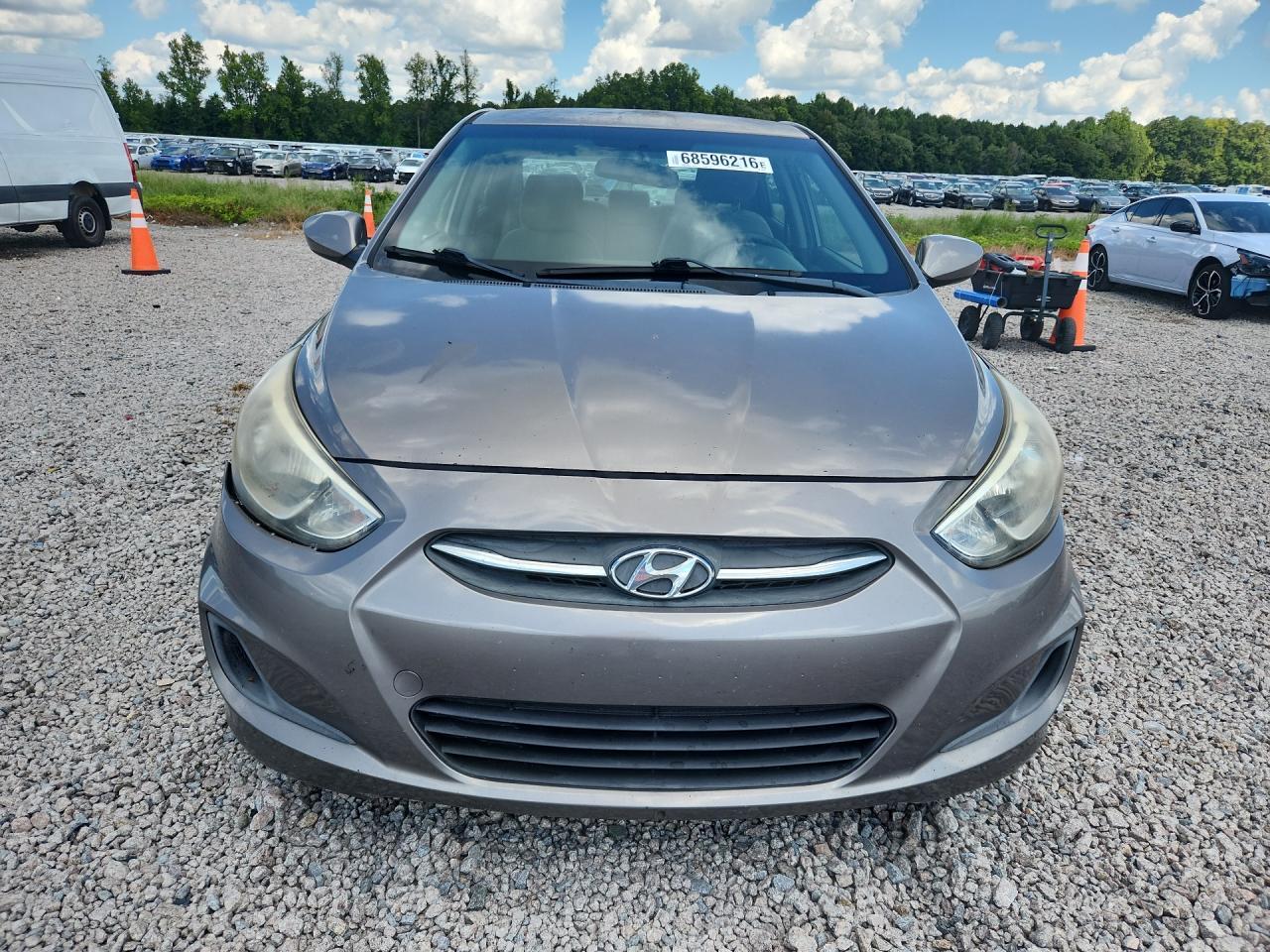 2017 HYUNDAI ACCENT SE — Фото 5 из 12