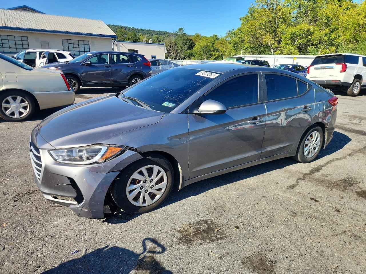 2018 HYUNDAI ELANTRA SE