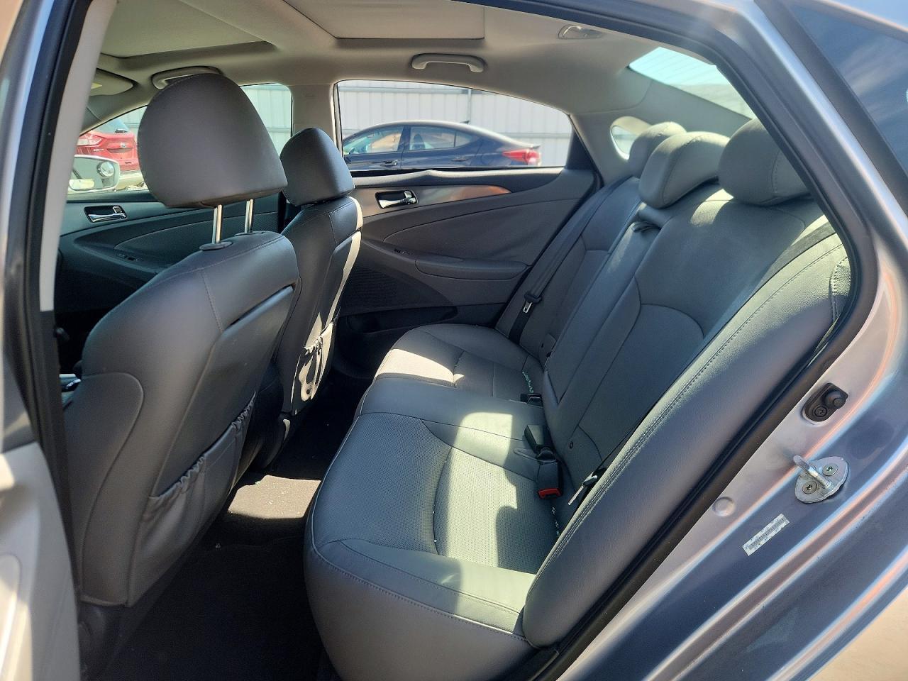 2015 HYUNDAI SONATA HYBRID LIMITED — Фото 10 из 12