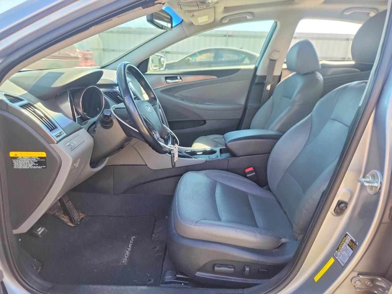 2015 HYUNDAI SONATA HYBRID LIMITED — Фото 7 из 12