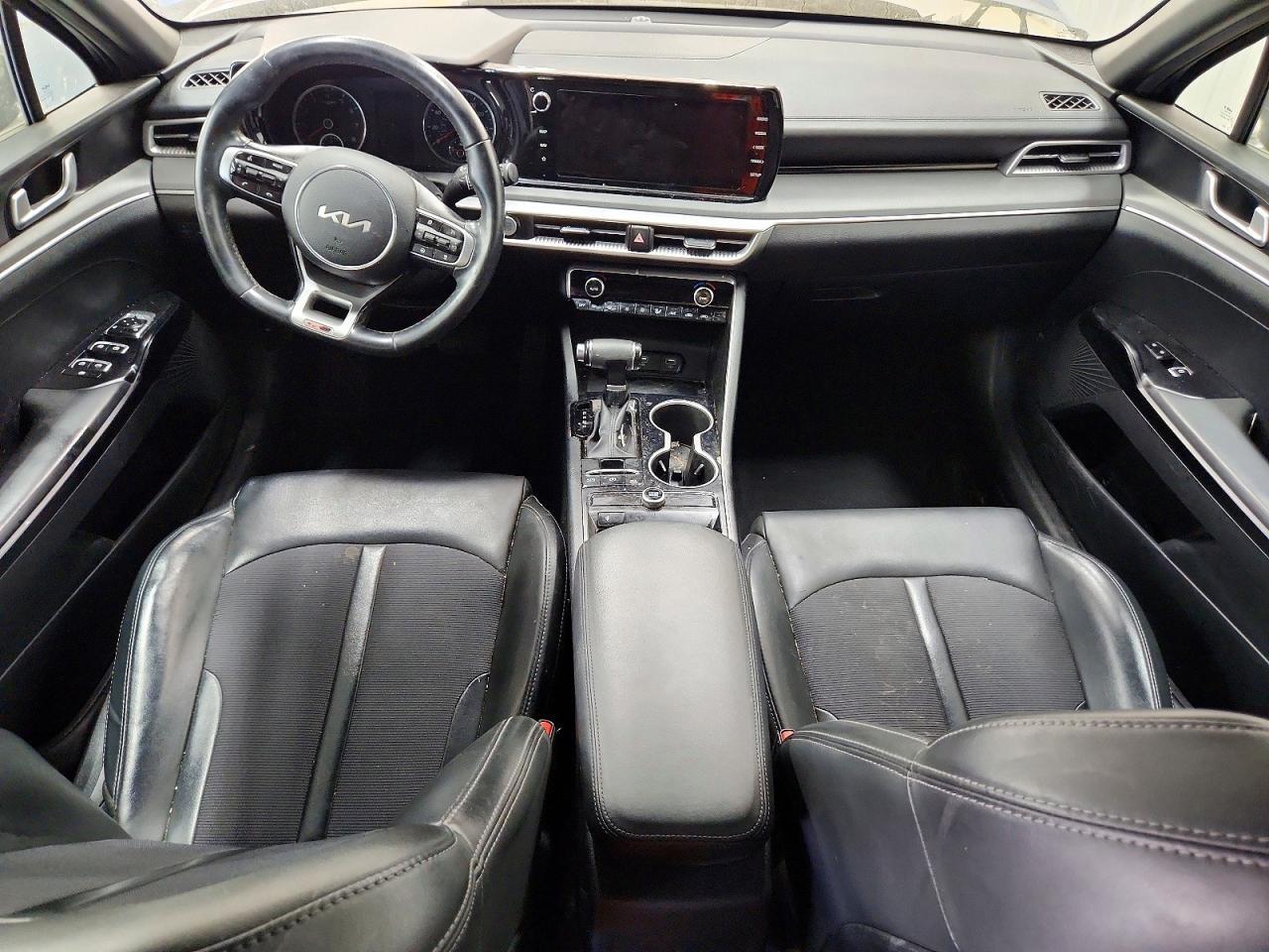 2022 KIA K5 GT LINE — Фото 8 из 12