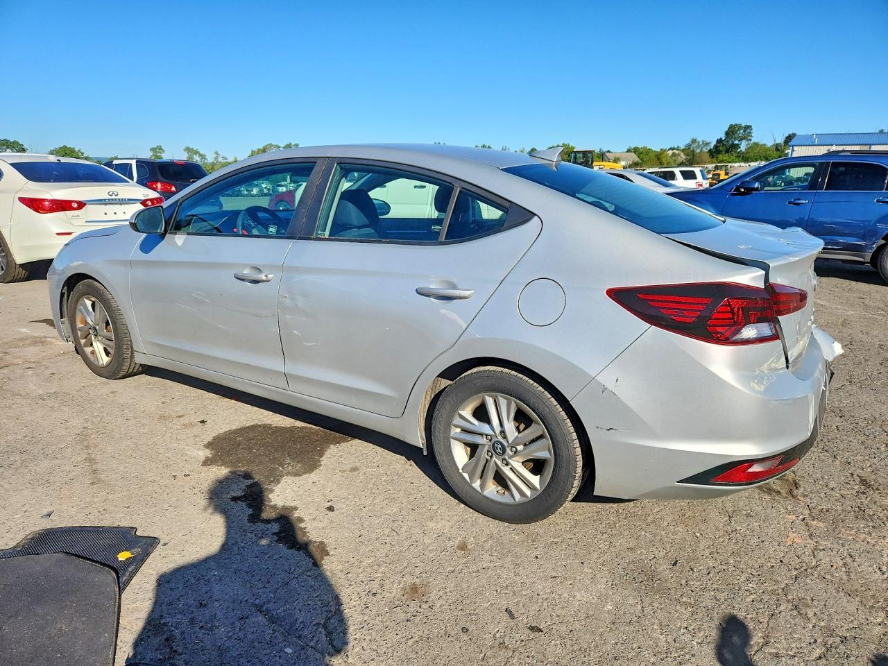 2019 HYUNDAI ELANTRA SEL — Фото 2 из 13