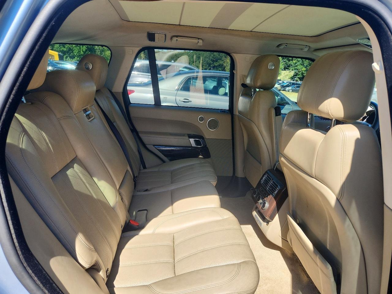 2013 LAND ROVER RANGE ROVER HSE — Фото 10 из 12