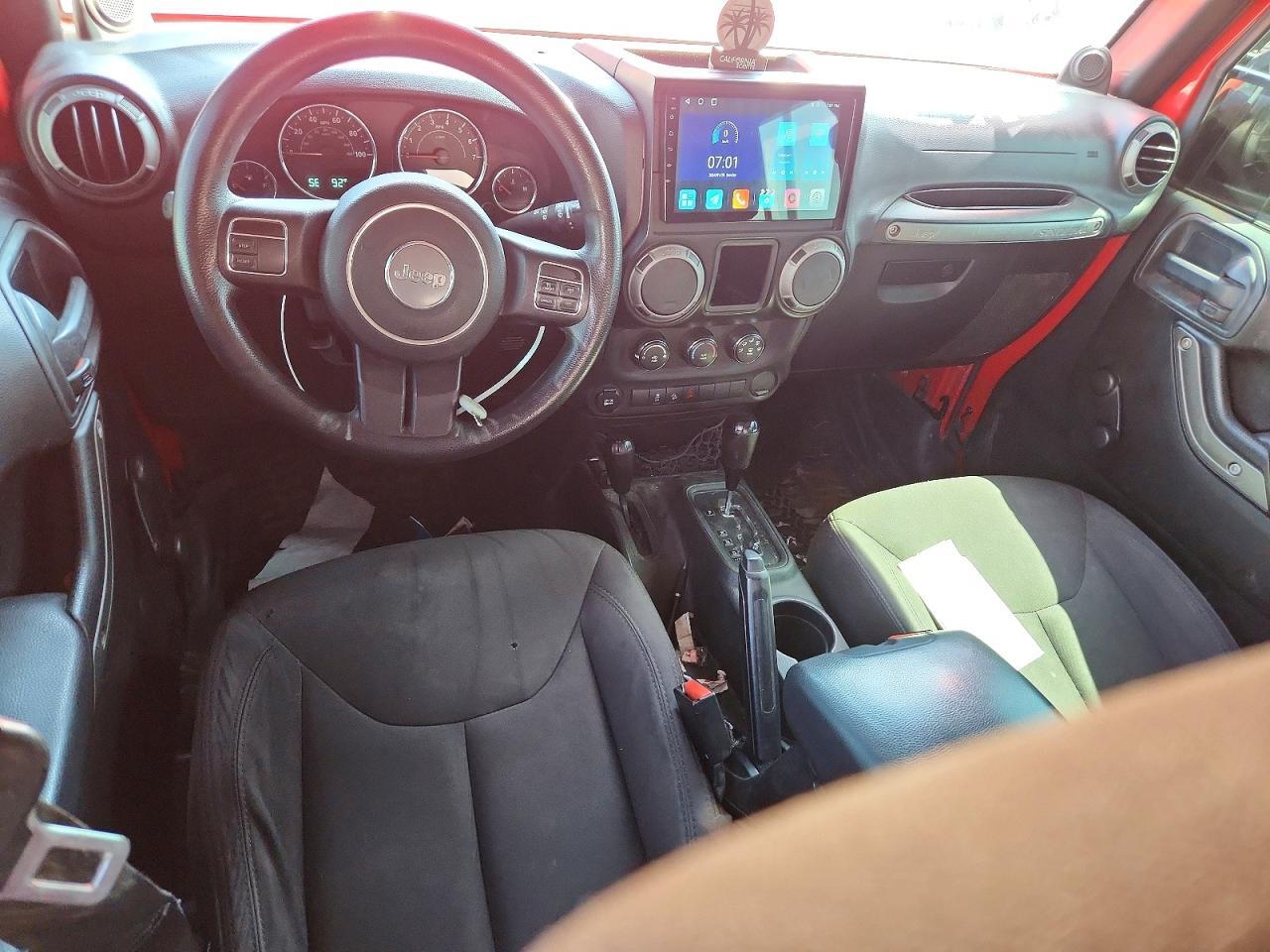 2014 JEEP WRANGLER UNLIMITED SPORT — Фото 8 из 12