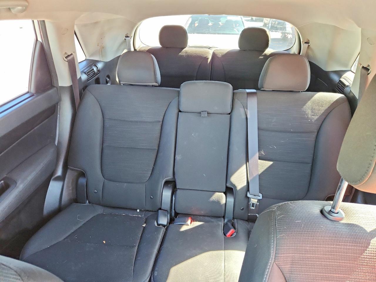 2014 KIA SORENTO LX — Фото 10 из 13