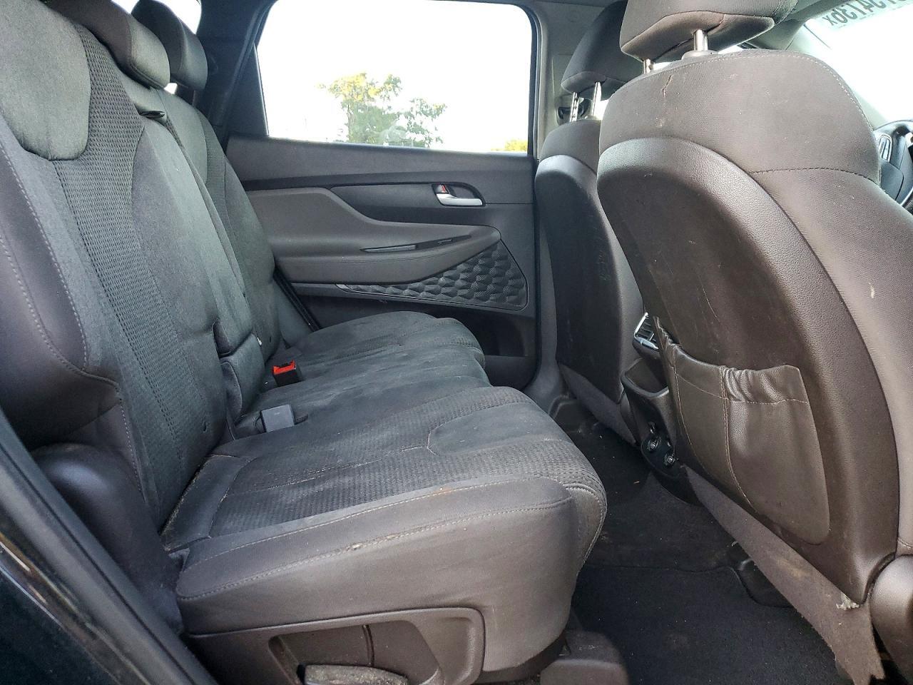 2019 HYUNDAI SANTA FE SE — Фото 10 из 12