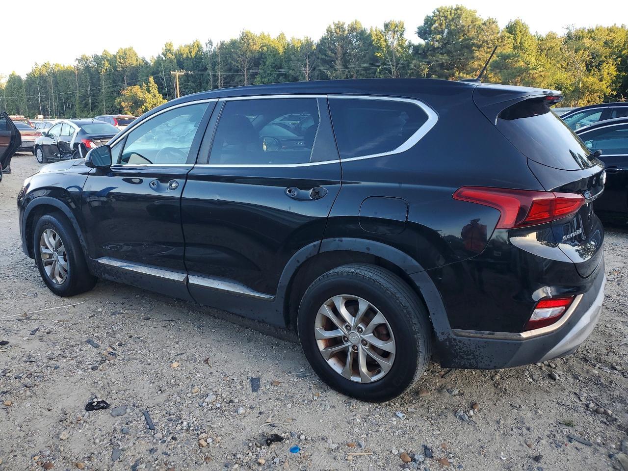 2019 HYUNDAI SANTA FE SE — Фото 2 из 12