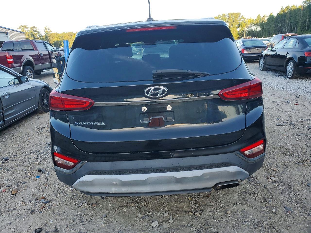 2019 HYUNDAI SANTA FE SE — Фото 6 из 12