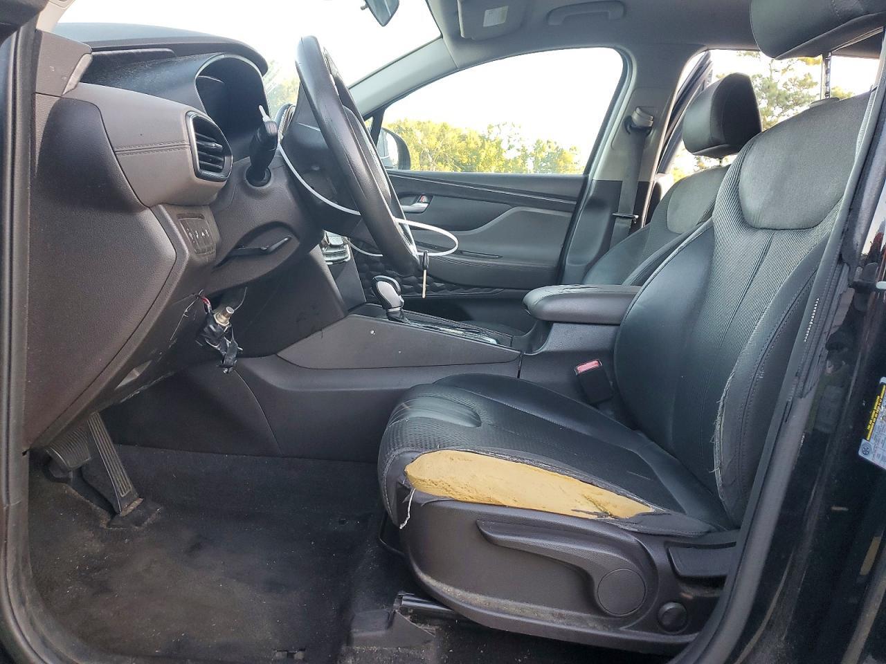 2019 HYUNDAI SANTA FE SE — Фото 7 из 12