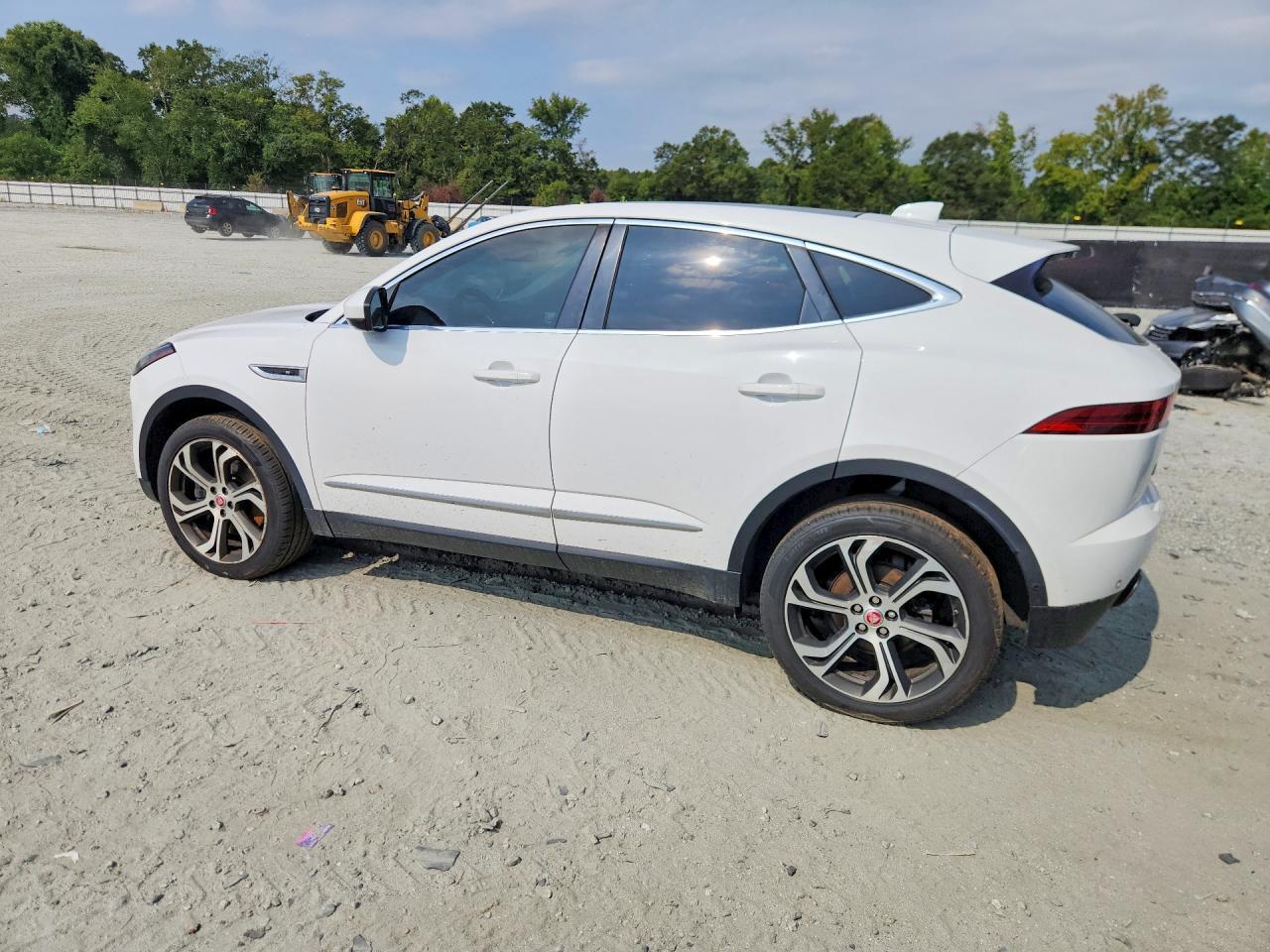 2018 JAGUAR E-PACE S — Фото 2 из 13